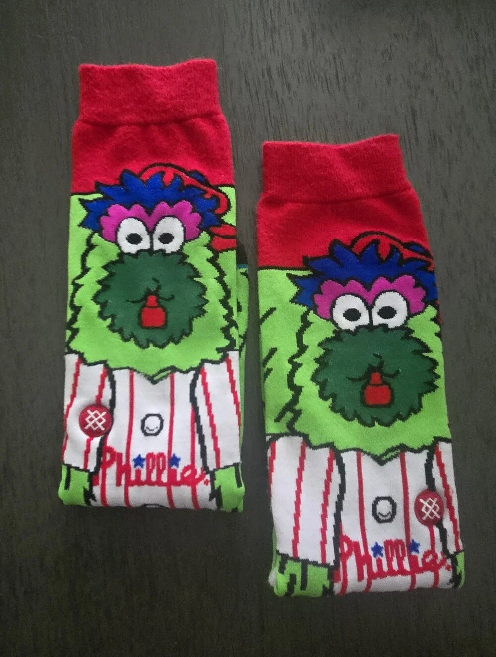 NEW Philadelphia Phillies Phillie Phanatic MLB Socks Mens Large L